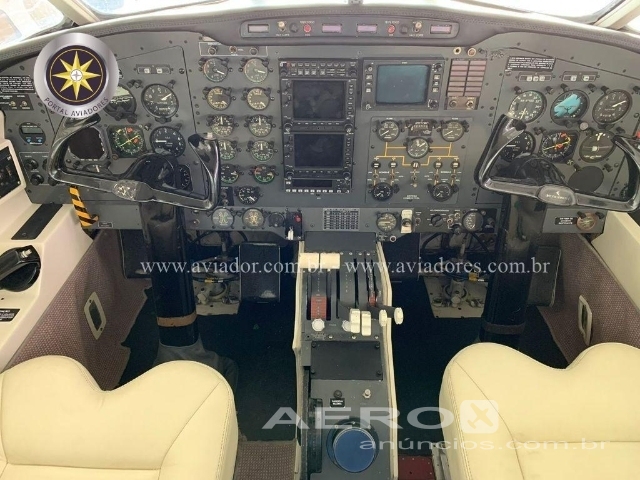 Avião Embraer Bandeirante EMB-110 - Ano 1976 - AV6331 | Turbo Hélice